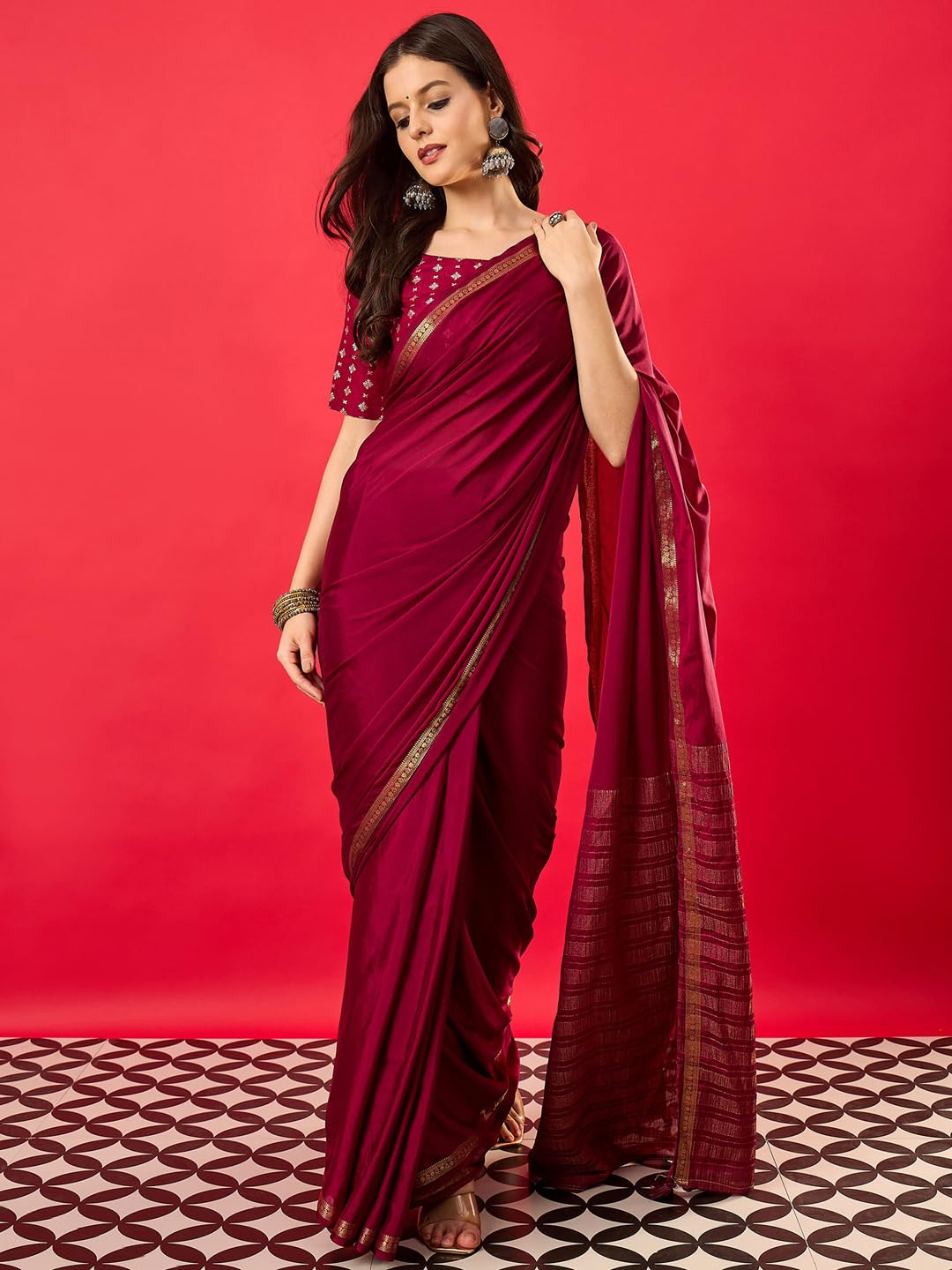 Women's Kanjivaram Woven Soft Silk Saree With Blouse Piece