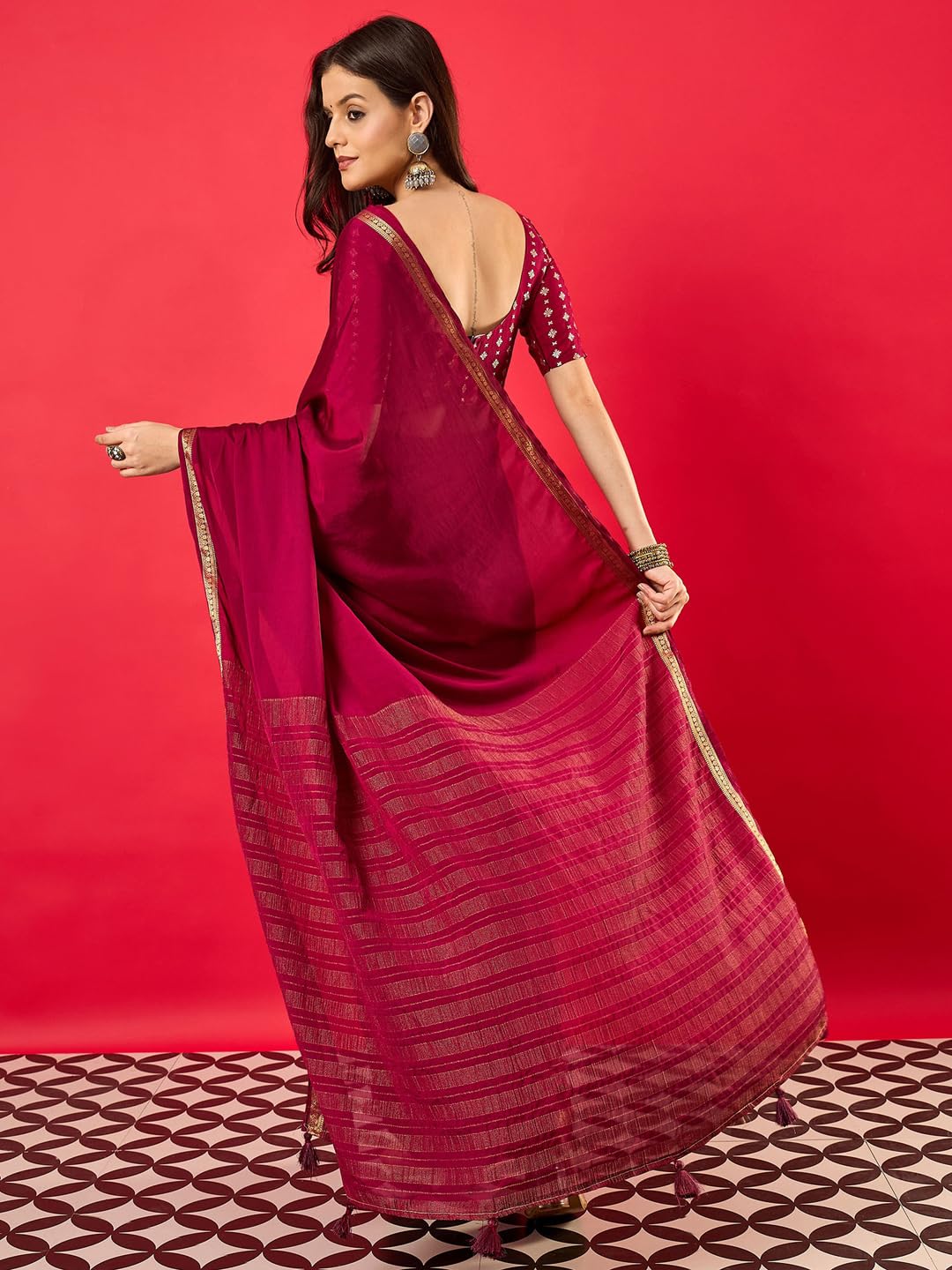 Women's Kanjivaram Woven Soft Silk Saree With Blouse Piece