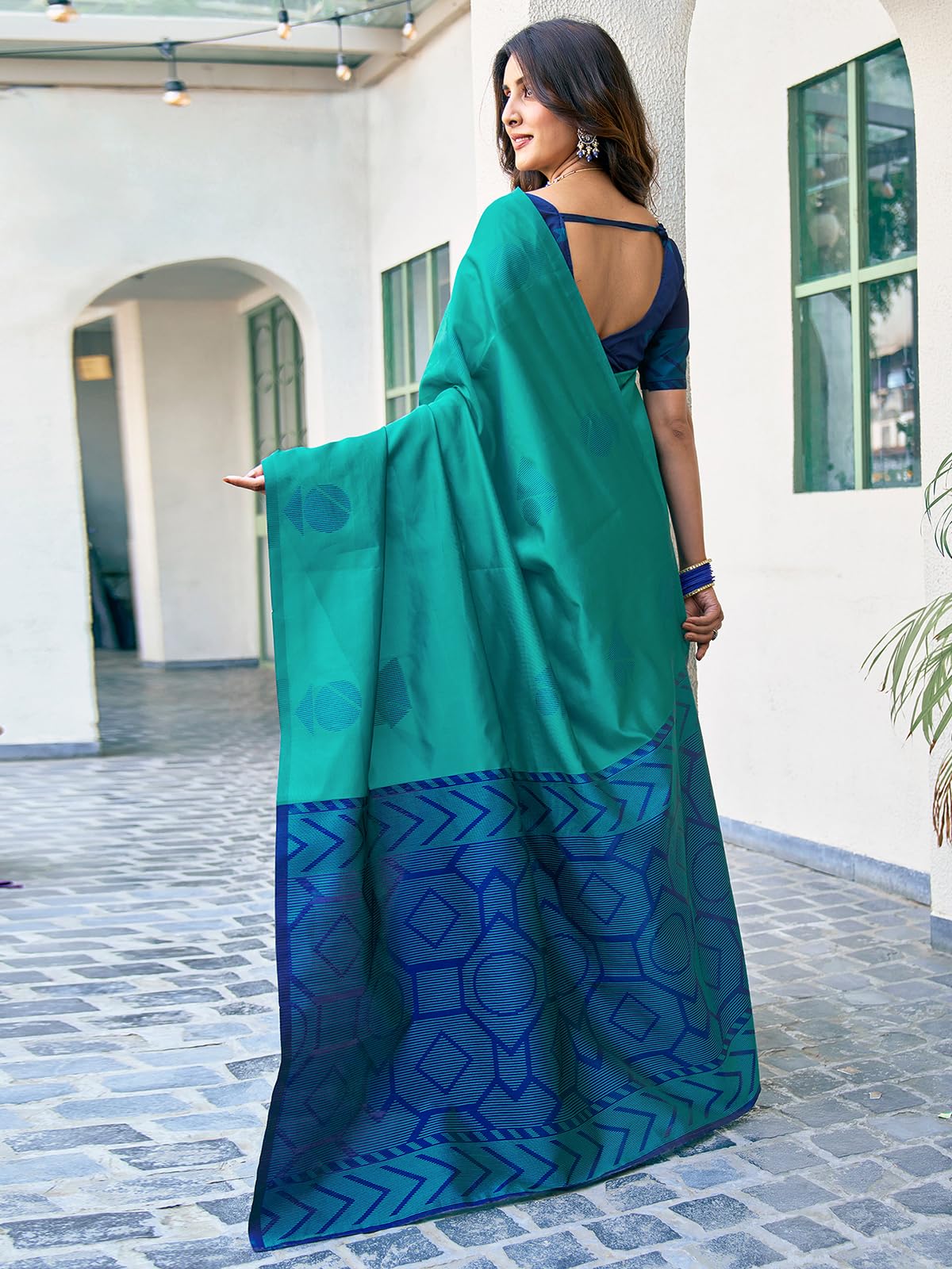 SAMAH Women's Banarasi Silk Saree with Unstitched Blouse Piece