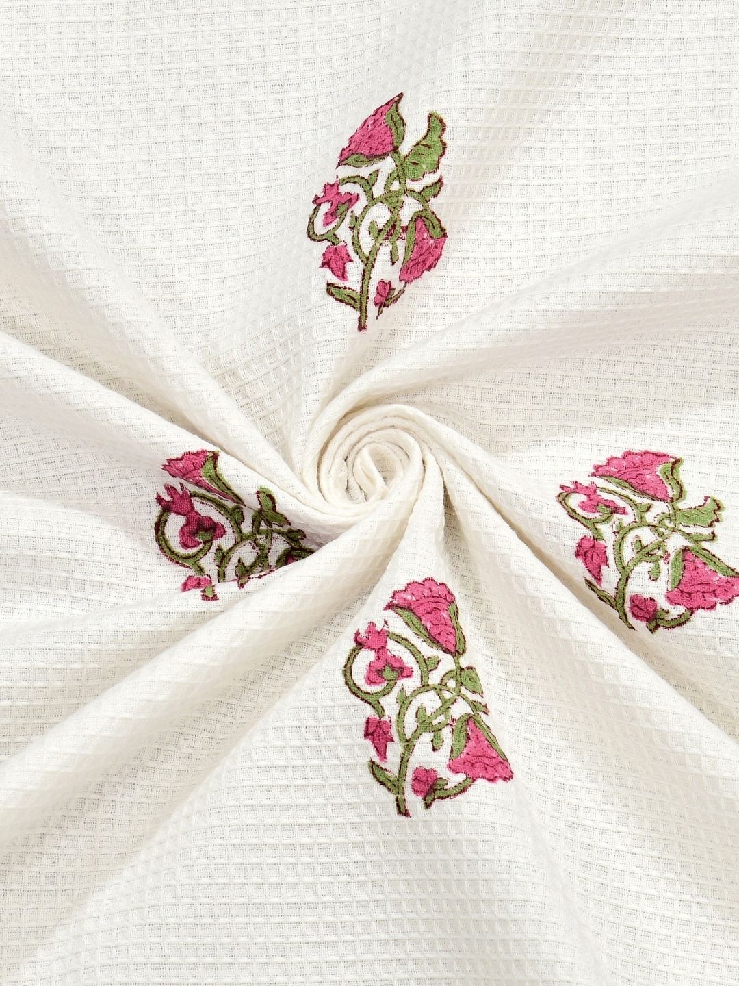 Rosebud Charm Waffle Cotton Towel