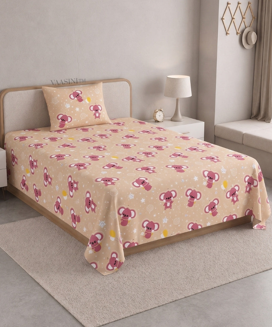 Dreamy Crescent Moon Powder Peach Bedsheet