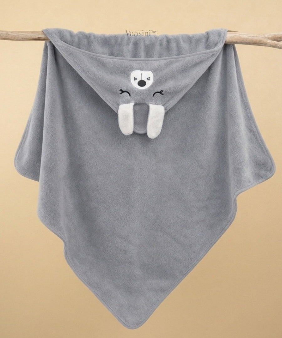 Vaasini Cartoon Face Embroidery Hooded Baby Bath Towel Soft Absorbent Quick Dry Grey